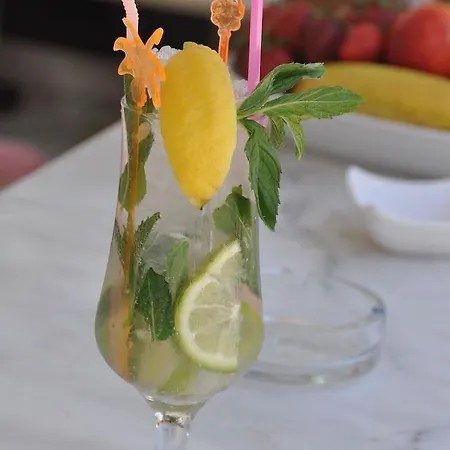 Mese & אולודניץ