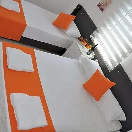 Hotel Mese & 2*